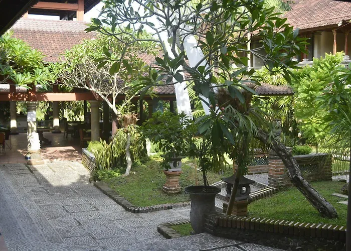 Puri Padi 3*