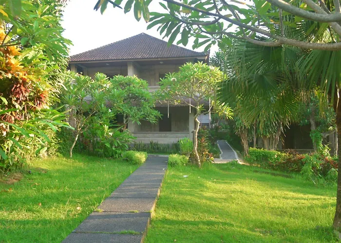 Guest house Puri Padi 3*